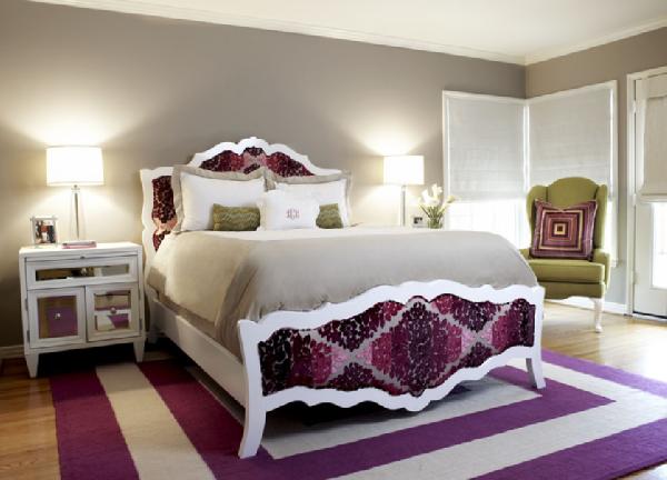 Top Graphic of Gray Purple Bedroom
