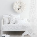 white decor daybed