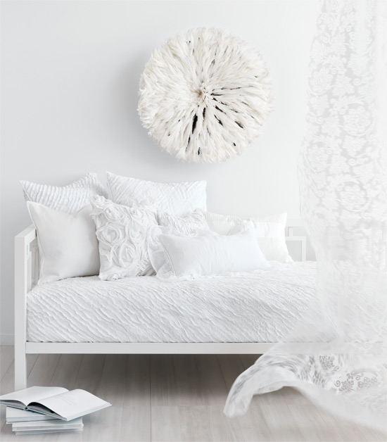 white decor daybed