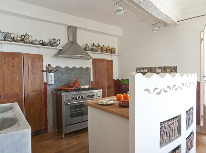 hacienda kitchen