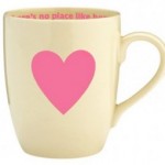 heart-pink-mug