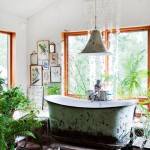 boho style bathroom