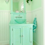 seafoam-green-bathroom-iterior