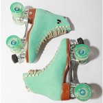 seafoam-green-roller-skates