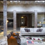 Loft-Barcelona-warehouse-conversion-5-living-room