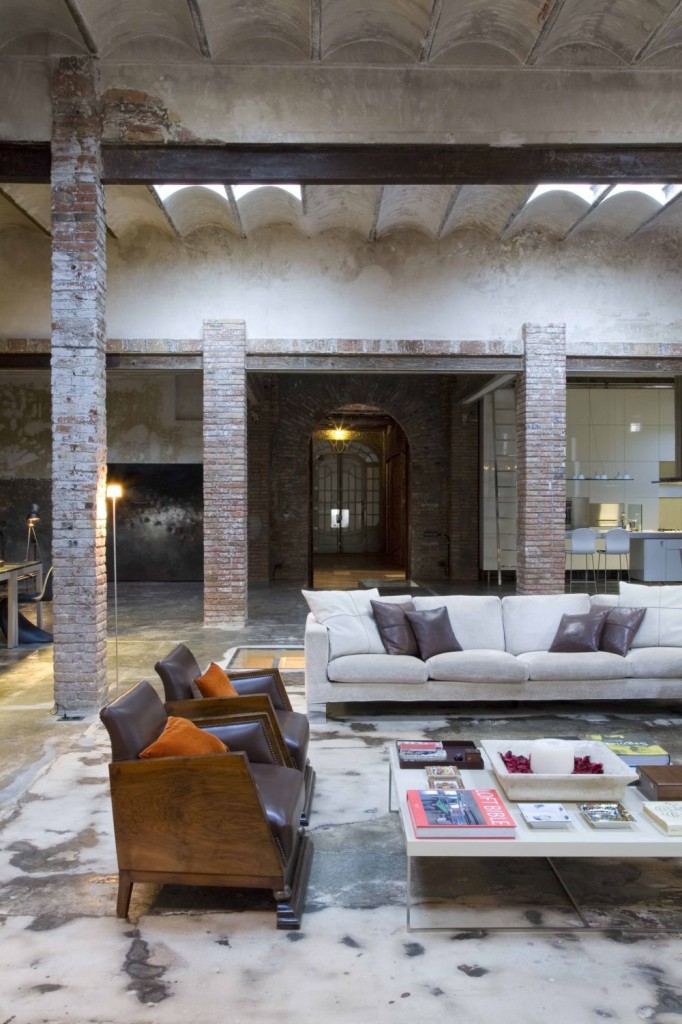 warehouse to loft conversion in Barcelona