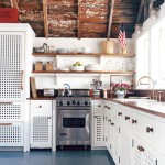 nautical cottage kitchen