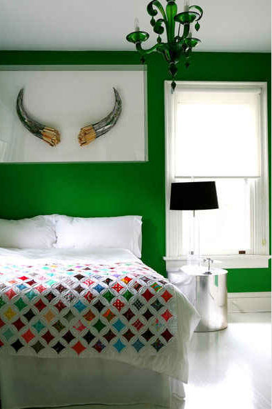 green bedroom design