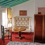 spanish-style-bedroom-1