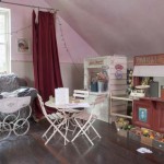 vinatge-pastel-home-14-vintage-girls-bedroom