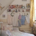 vinatge-pastel-home-19-shabby-chic-girls-bedroom